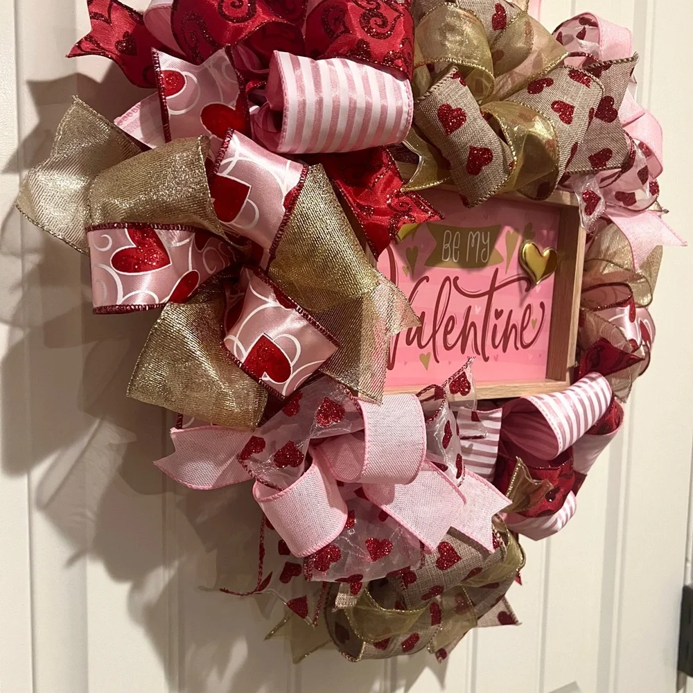 Flash Sale! Handmade 17” Valentine’s Day Ribbon Wreath Hearts in Red & White - Picture 3 of 8